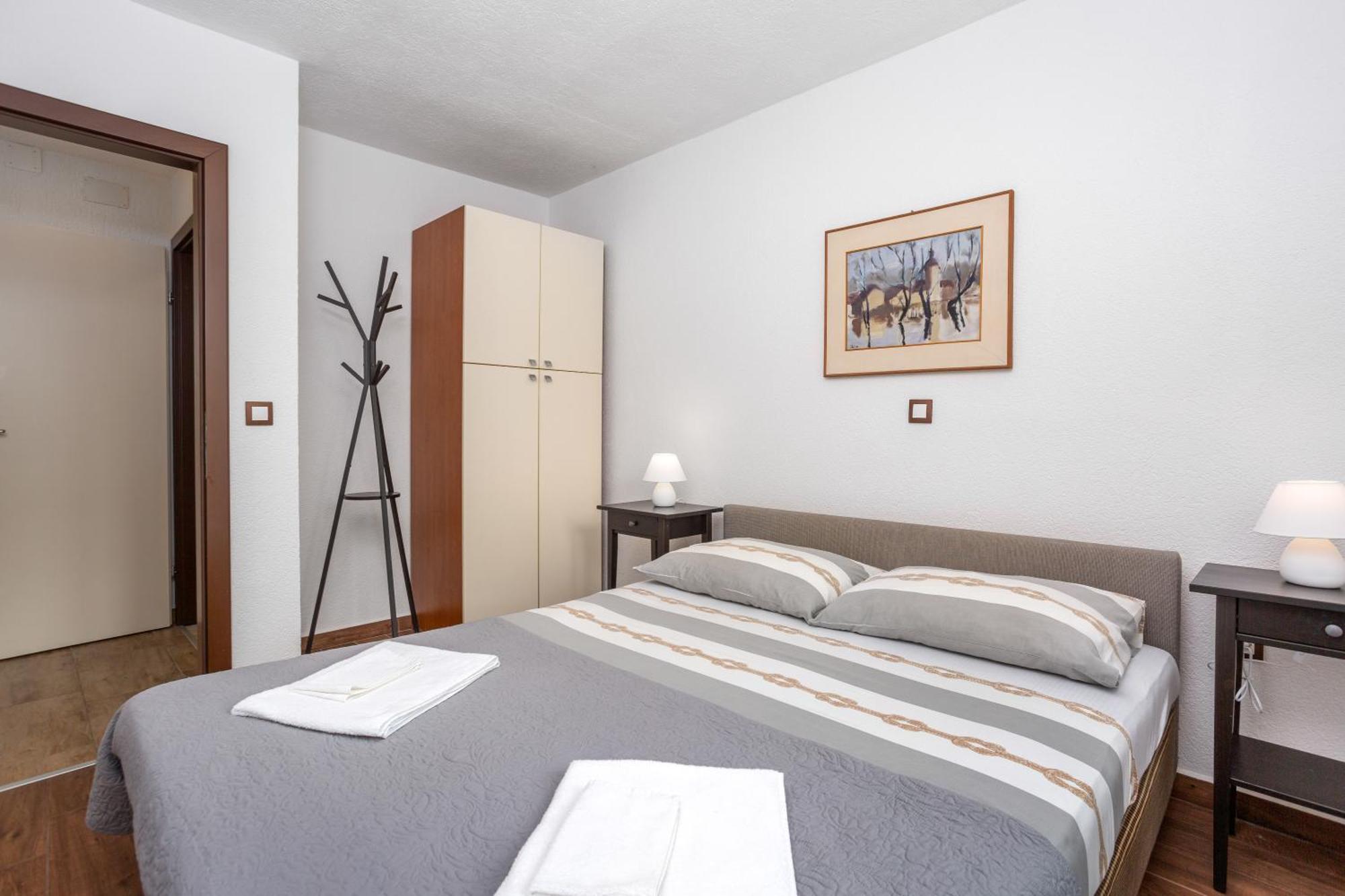 Apartments Villa Temer Pinezići Exterior foto