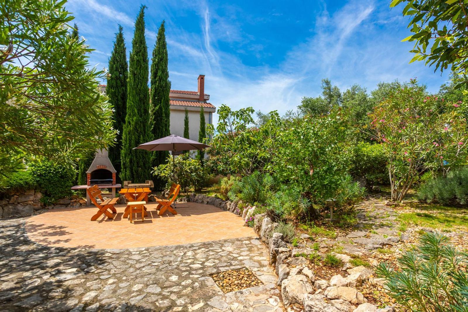 Apartments Villa Temer Pinezići Exterior foto